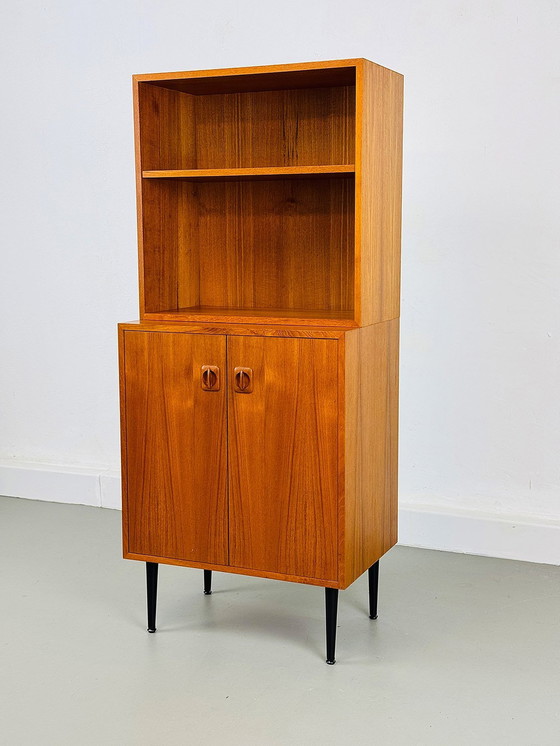 Image 1 of Mid Century Teakhouten Highboard, 1960S