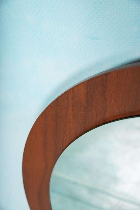 Image 1 of Vintage wandspiegel walnoot, sixties minimal walnut mirror
