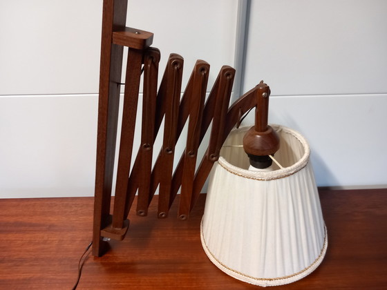 Image 1 of Vintage Houten Schaarlamp 