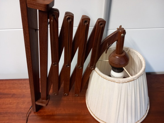 Image 1 of Vintage Houten Schaarlamp 