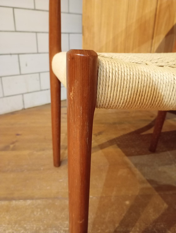 Image 1 of Niels Otto Møller Dinig Stoelen / Teakhouten eetkamerstoelen model 77