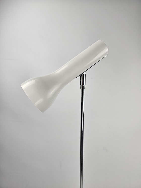 Image 1 of Vloerlamp Swisslamps wit