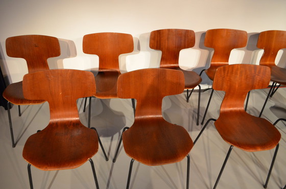 Image 1 of Arne Jacobsen ‘3103’ Hammer chair