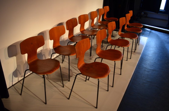 Image 1 of Arne Jacobsen ‘3103’ Hammer chair