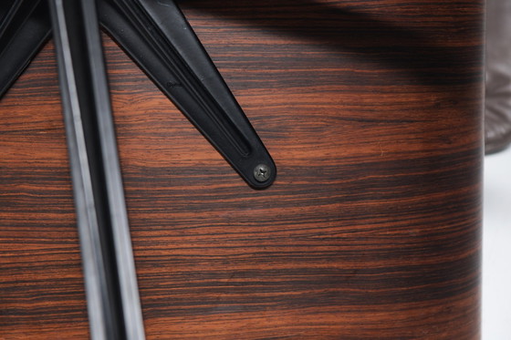 Image 1 of Vintage Eames Lounge Stoel & Ottoman In Baziliaans Rozenhout Door Ray & Charles Eames Voor Herman Miller