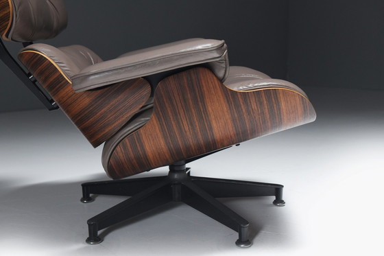 Image 1 of Vintage Eames Lounge Stoel & Ottoman In Baziliaans Rozenhout Door Ray & Charles Eames Voor Herman Miller