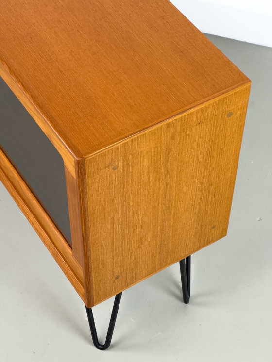 Image 1 of Deens teakhouten dressoir met glazen deuren door H.W. Klein voor Bramin, 1960S