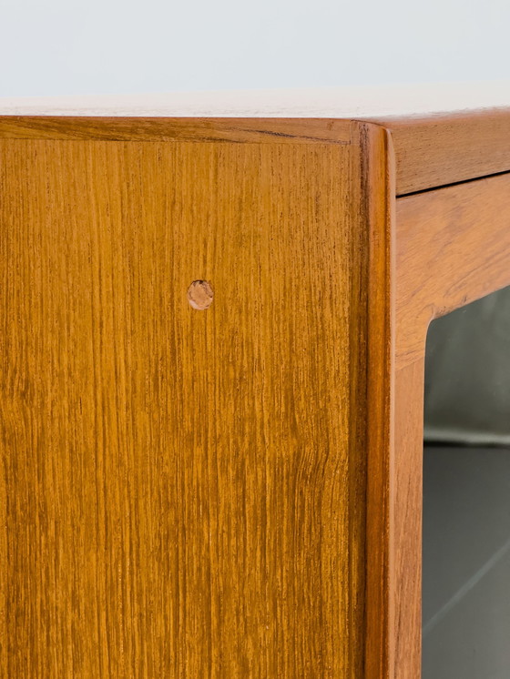 Image 1 of Deens teakhouten dressoir met glazen deuren door H.W. Klein voor Bramin, 1960S