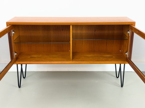 Image 1 of Deens teakhouten dressoir met glazen deuren door H.W. Klein voor Bramin, 1960S