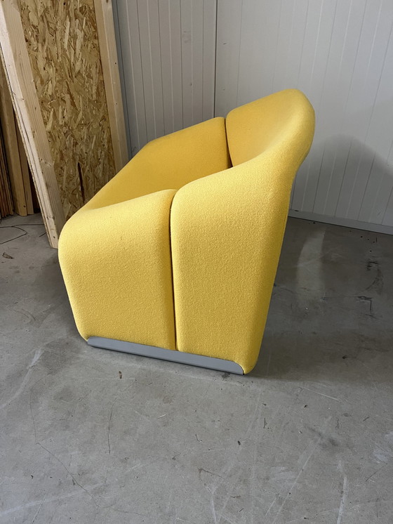 Image 1 of Artifort M-Chair