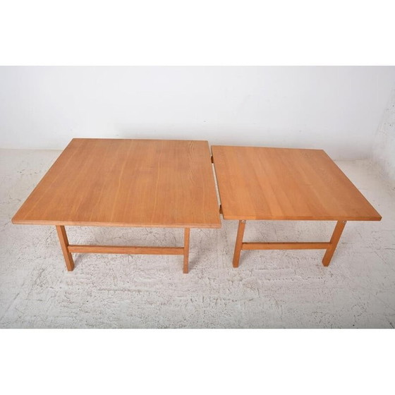 Image 1 of 2 Deense salontafels van Hans J. Wegner gemaakt door PP Furniture in de jaren 1960.