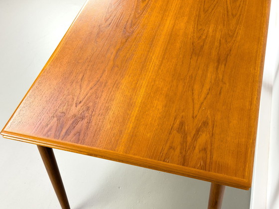 Image 1 of Deense uitschuifbare teakhouten eettafel, 1960S