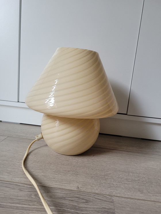 Image 1 of Vintage zwierpaddenstoel lamp