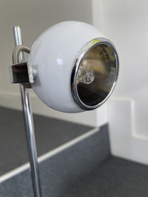 Image 1 of Eyeball Lamp Wit