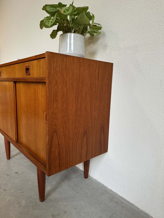 Image 1 of Vintage Sideboard Schuifdeuren En Lade