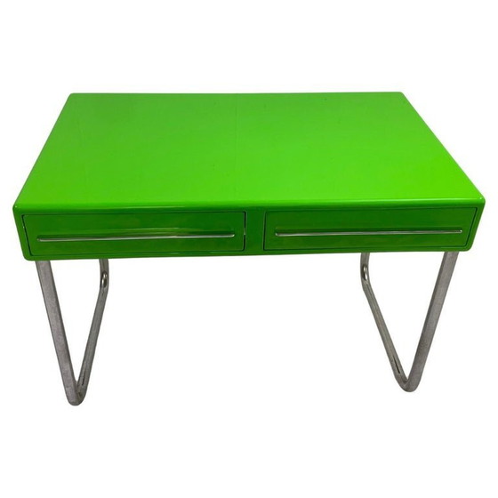 Image 1 of Groene bureau uit het ruimtetijdperk, toegeschreven aan Peter Ghyczy, jaren 1970