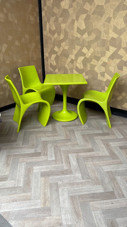 3X Design Stoel Met Bij Passende Tafel 