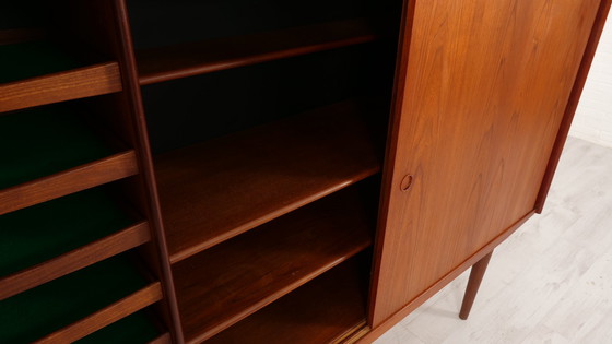 Image 1 of Vintage Kast | Deens Highboard | Schuifdeuren | Kai Kristiansen