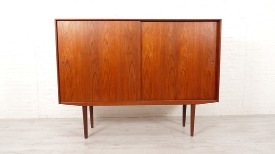 Image 1 of Vintage Kast | Deens Highboard | Schuifdeuren | Kai Kristiansen