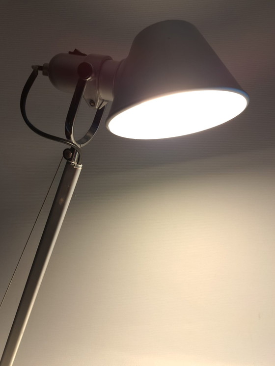 Image 1 of VandeHEG bureaulamp