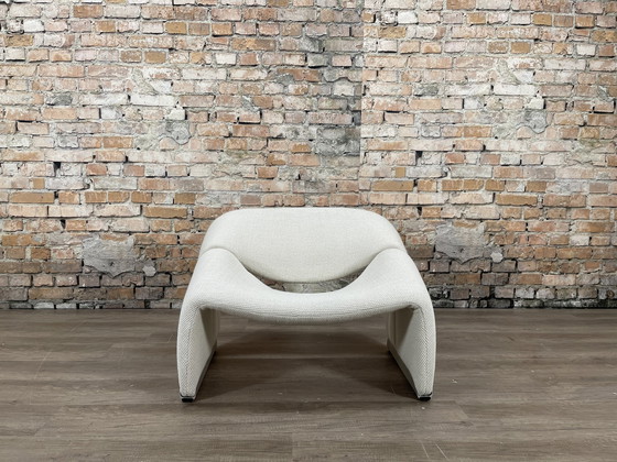 Image 1 of Artifort Groovy (M-Chair) creme fauteuil