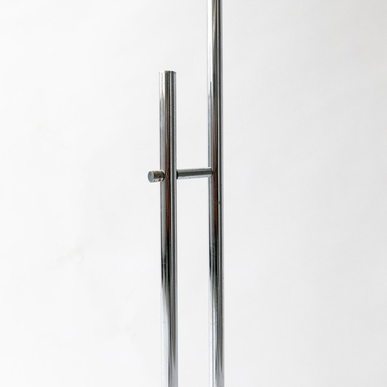 Image 1 of Reggiani Space Age vloerlamp