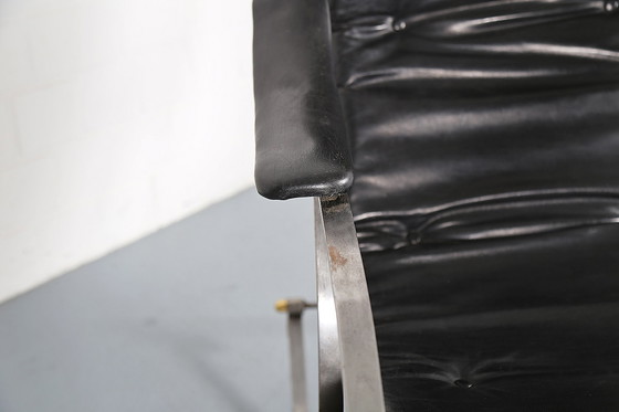 Image 1 of Vintage schommelstoel Peter Cooper voor RW Winfield