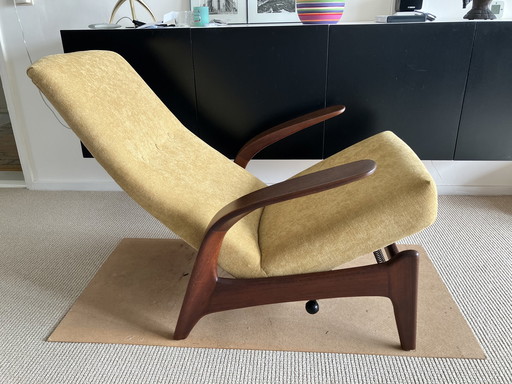 Gimson & Slater Rock ‘n Rest chair