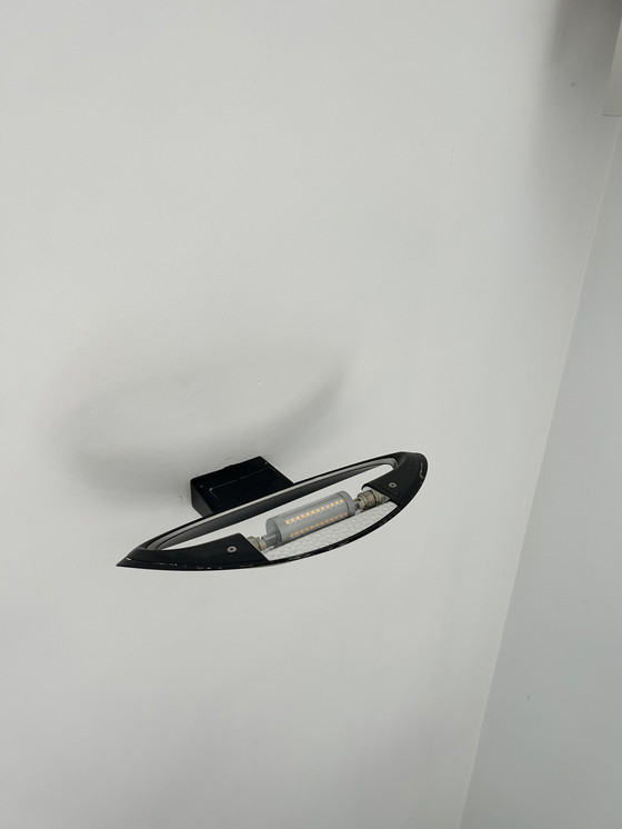 Image 1 of Artemide mesmeri wandlamp