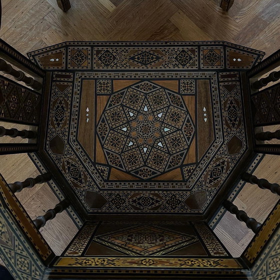 Image 1 of Vintage Damascus speeltafel