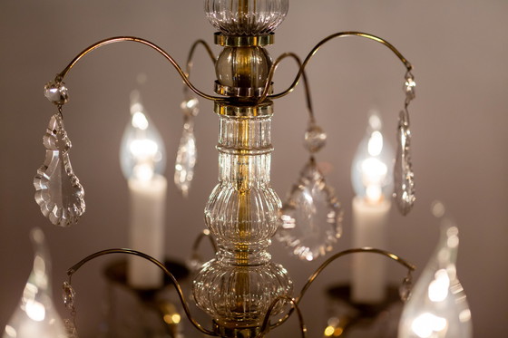 Image 1 of Vintage Franse kristallen kroonluchter 8 arms