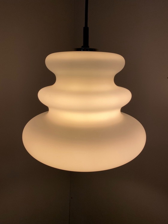 Image 1 of Peill & Putzler opaline hanglamp