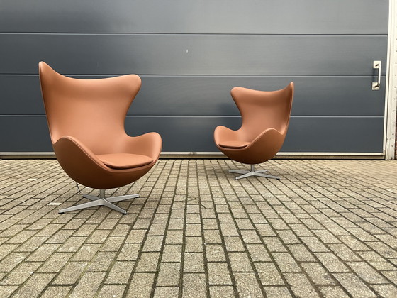 Image 1 of 2x Fritz Hansen Egg Chair