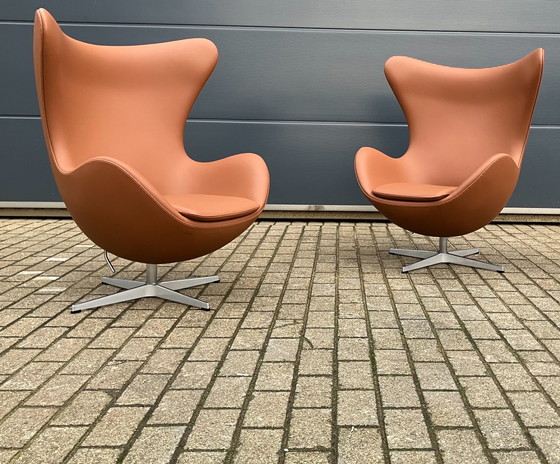 Image 1 of 2x Fritz Hansen Egg Chair