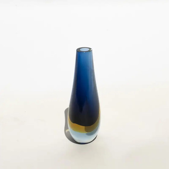 Image 1 of Vintage druppelvormige vaas in blauw "Sommerso" Murano-glas, Flavio Poli-stijl