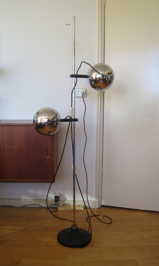 Image 1 of Space Age sixties Herda vloerlamp bollen chroom