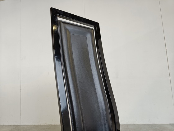 Image 1 of 8x Modern eetkamerstoelen van Italiaans gelakt Hout en Leer
