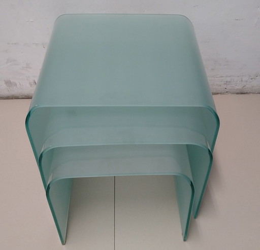 Vintage Nesting Tables van matglas