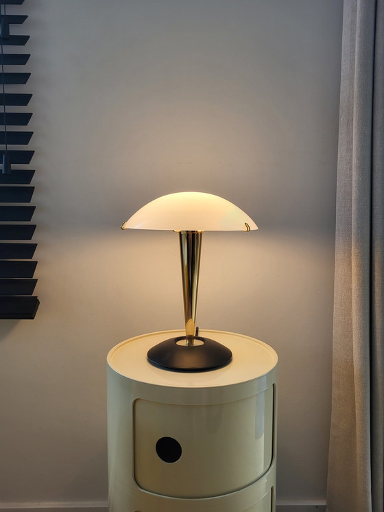 Image 1 of Mushroom lamp, Luciano Cesaro, messing/ mat zwarte tafellamp, jaren 90, Italy