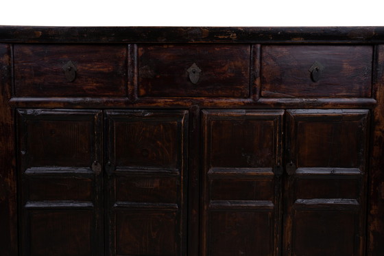 Image 1 of Chinees dressoir met sierlijk houtsnijwerk