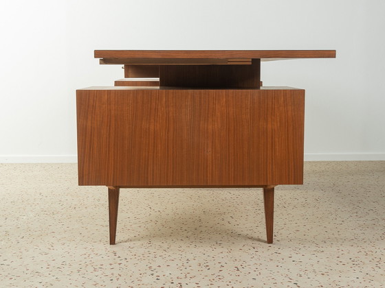 Image 1 of DeWe bureau