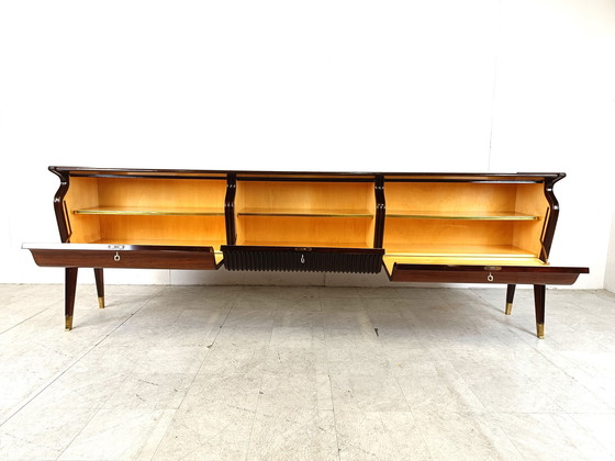 Image 1 of Atelier Borsani Varedo Credenza van Osvaldo Borsani