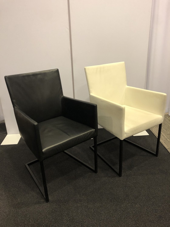 Image 1 of 4x Bert Plantagie leren stoelen