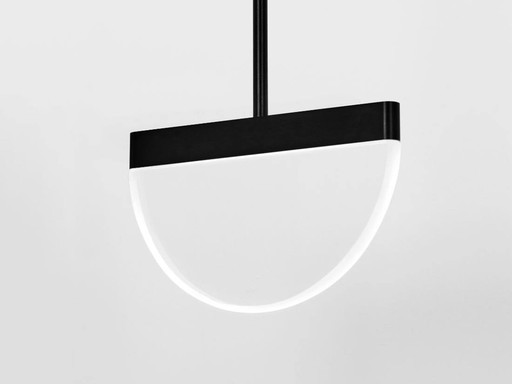 Valerie objects plafondlamp Halo design Maarten  de Ceulaer