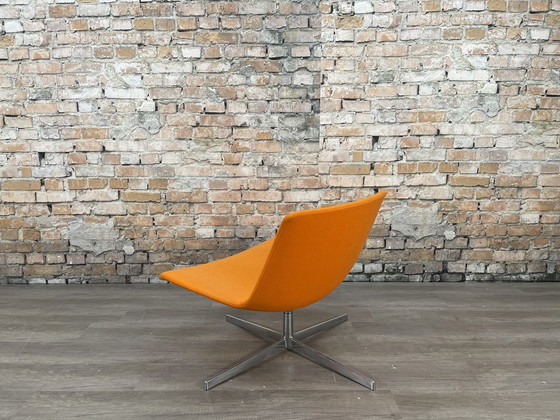 Image 1 of Arper Catifa 80 4-Ways oranje fauteuil