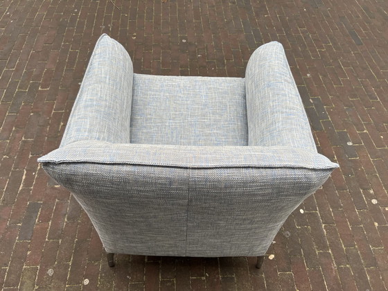 Image 1 of Leolux Mayuro Fauteuil Blauw stof Design