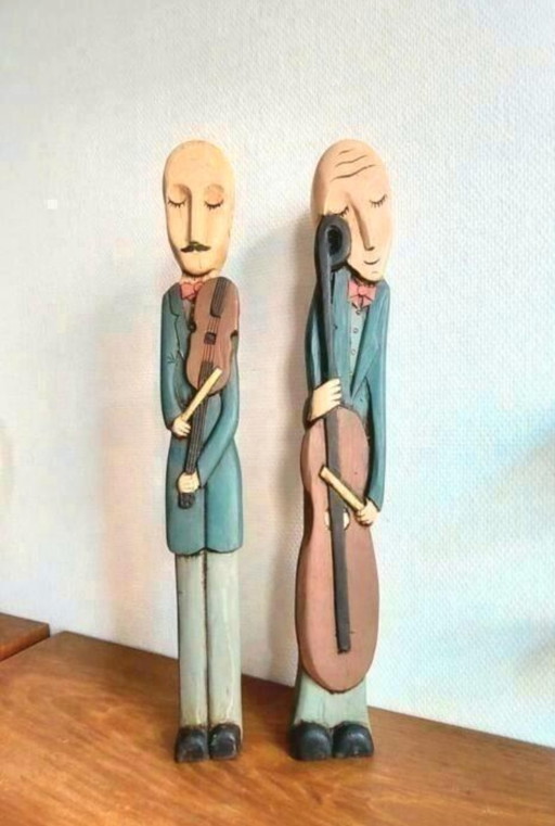 Malin Artisticos Artistieken houten figuren beelden.