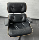 Vintra Lounge Chair XL met hocker