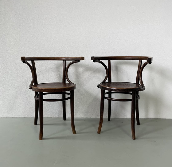 Image 1 of 2x Thonet & Cosmos Stoelen model 13