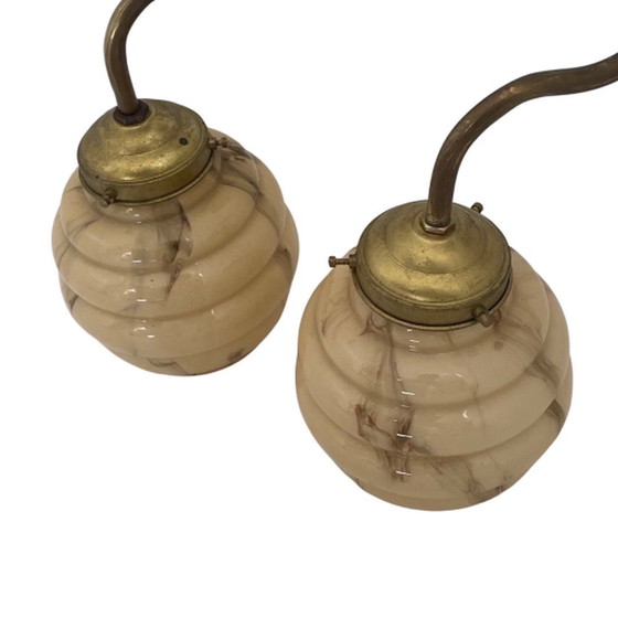 Image 1 of Kunst deco - Nachtlampje / bedzijlamp - Wandlamp met gemarmerd glas op messing voet (verkrijgbaar als set van twee)